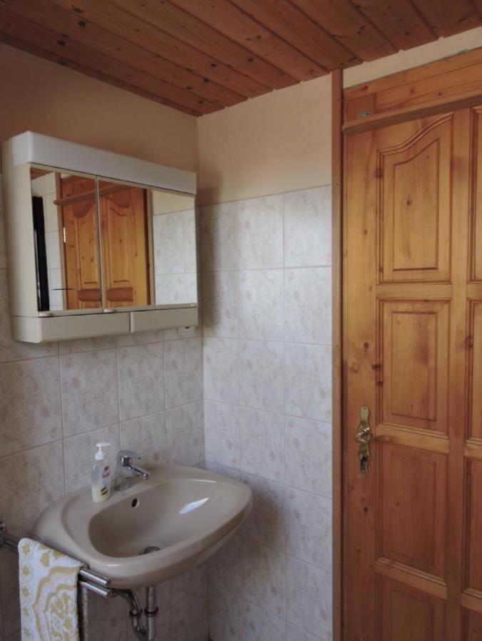 SzoladGrosses Ferienhaus Plattensee Balaton - Nyaralo Haz 6 Szobaval, 5 Fuerdoszobaval, 3000 Nm公寓 外观 照片