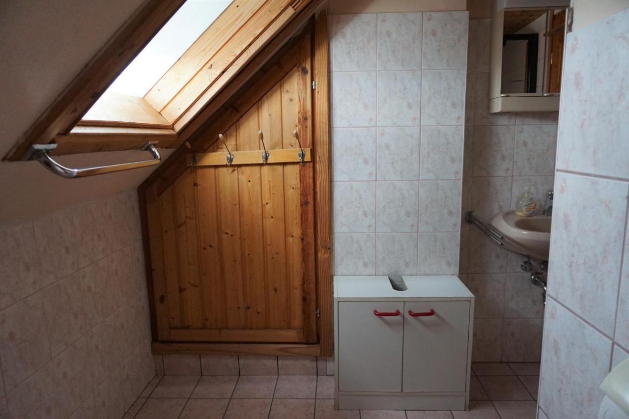 SzoladGrosses Ferienhaus Plattensee Balaton - Nyaralo Haz 6 Szobaval, 5 Fuerdoszobaval, 3000 Nm公寓 外观 照片
